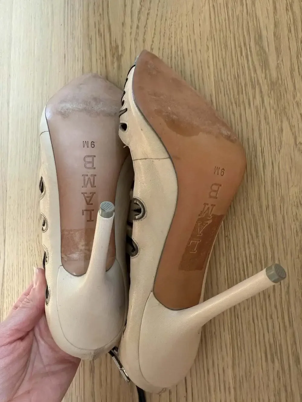 LAMB L.a.m.b. Women’s 9 Stiletto High Heel Shoes Leather Beige Tan Metallic